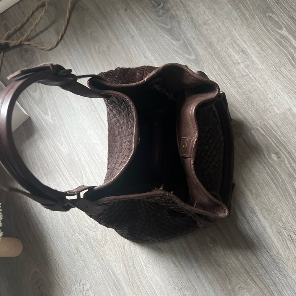Valentina Dark Brown Woven Shoulder Bag - Picture 5 of 10